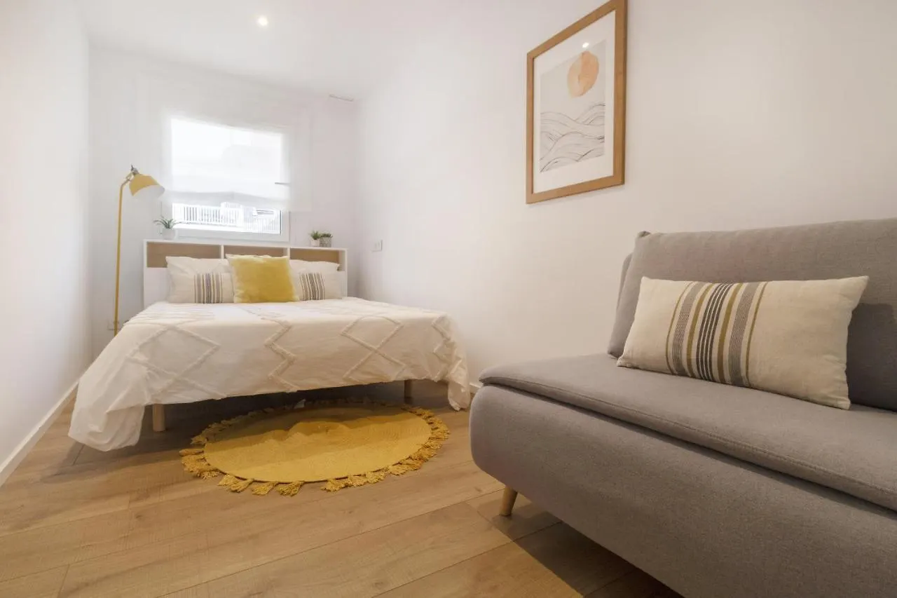 Vivalidays Apartour - Calella 0*,
